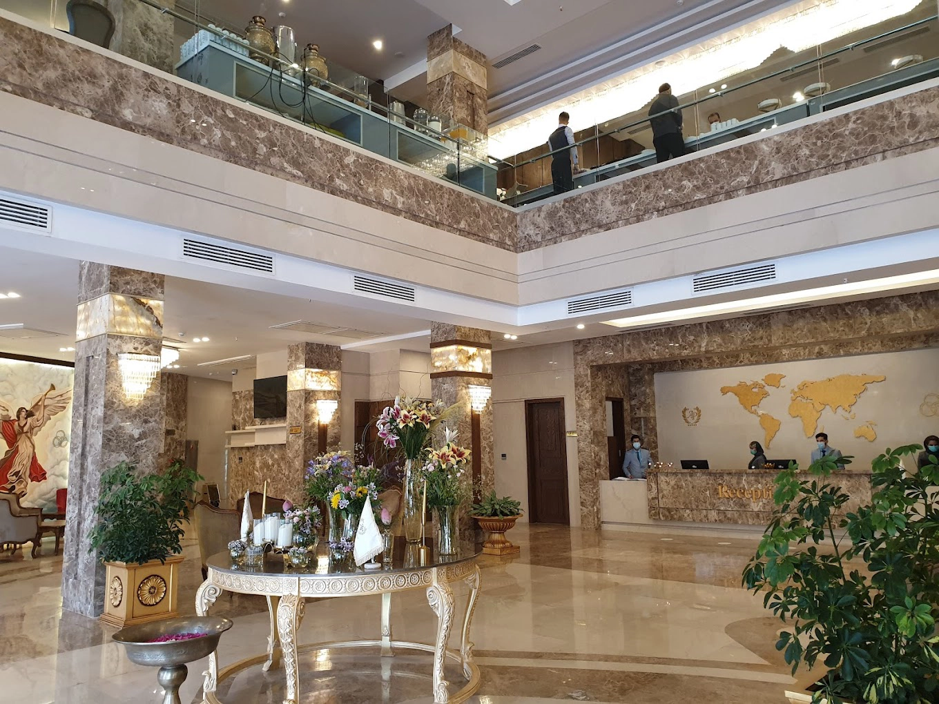 رسپشن و لابی هتل آرامیس پلاس کیش